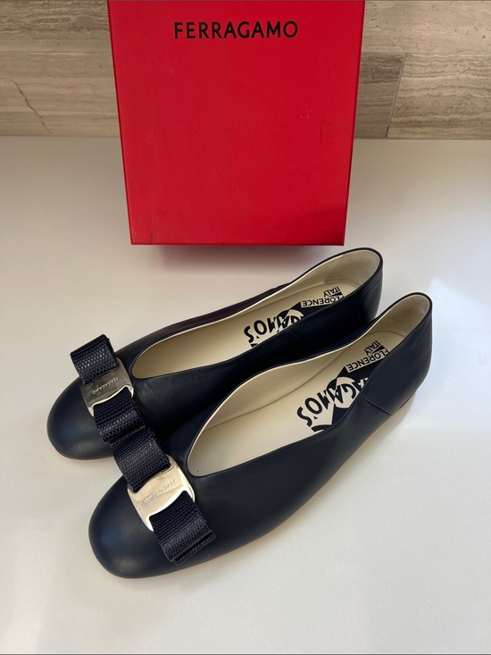 Salvatore Ferragamo Shoes - Salvatore Ferragamo creations Vara bow navy blue leather flats 10
